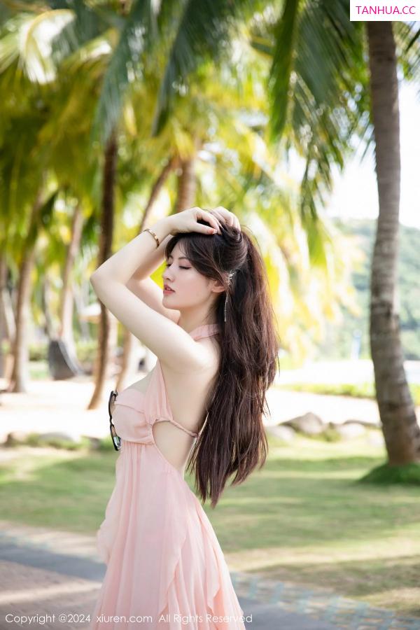 陈诗诗 诗诗 [XiuRen]高清写真图 2024.01.11 No.7948 诗诗kiki 美腿丝袜第90张图片